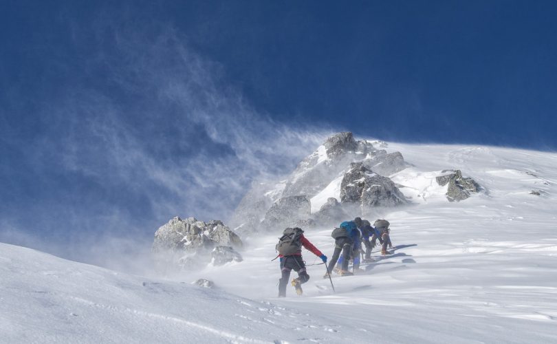 Mountain Climbing 2124113 1280